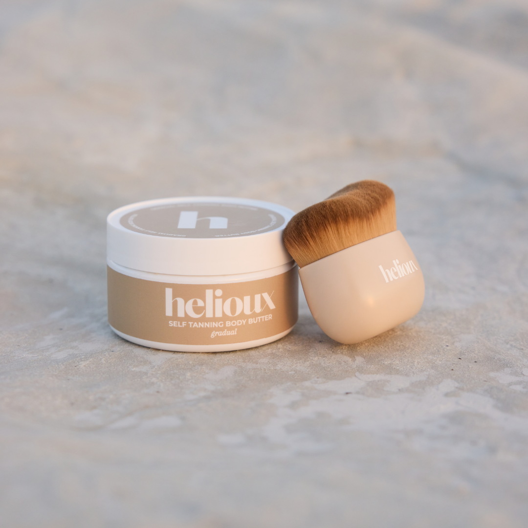 HELIOUX BEAUTY - Self Tanner Brush For Face & Body