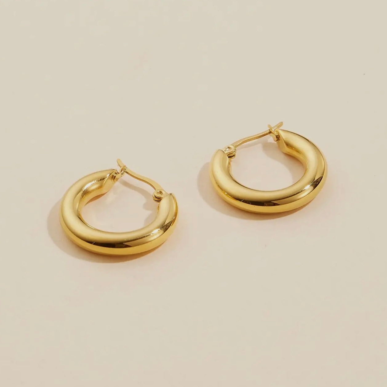 Birdie & Fern Margot Hoops