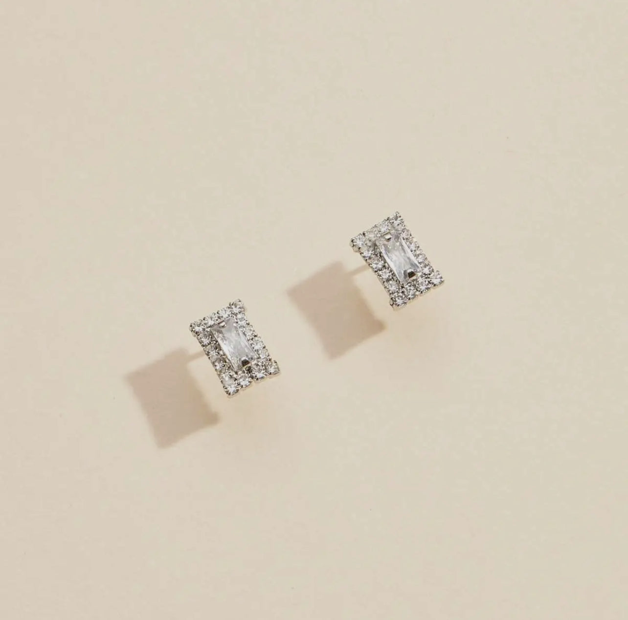Birdie & Fern Lila Studs