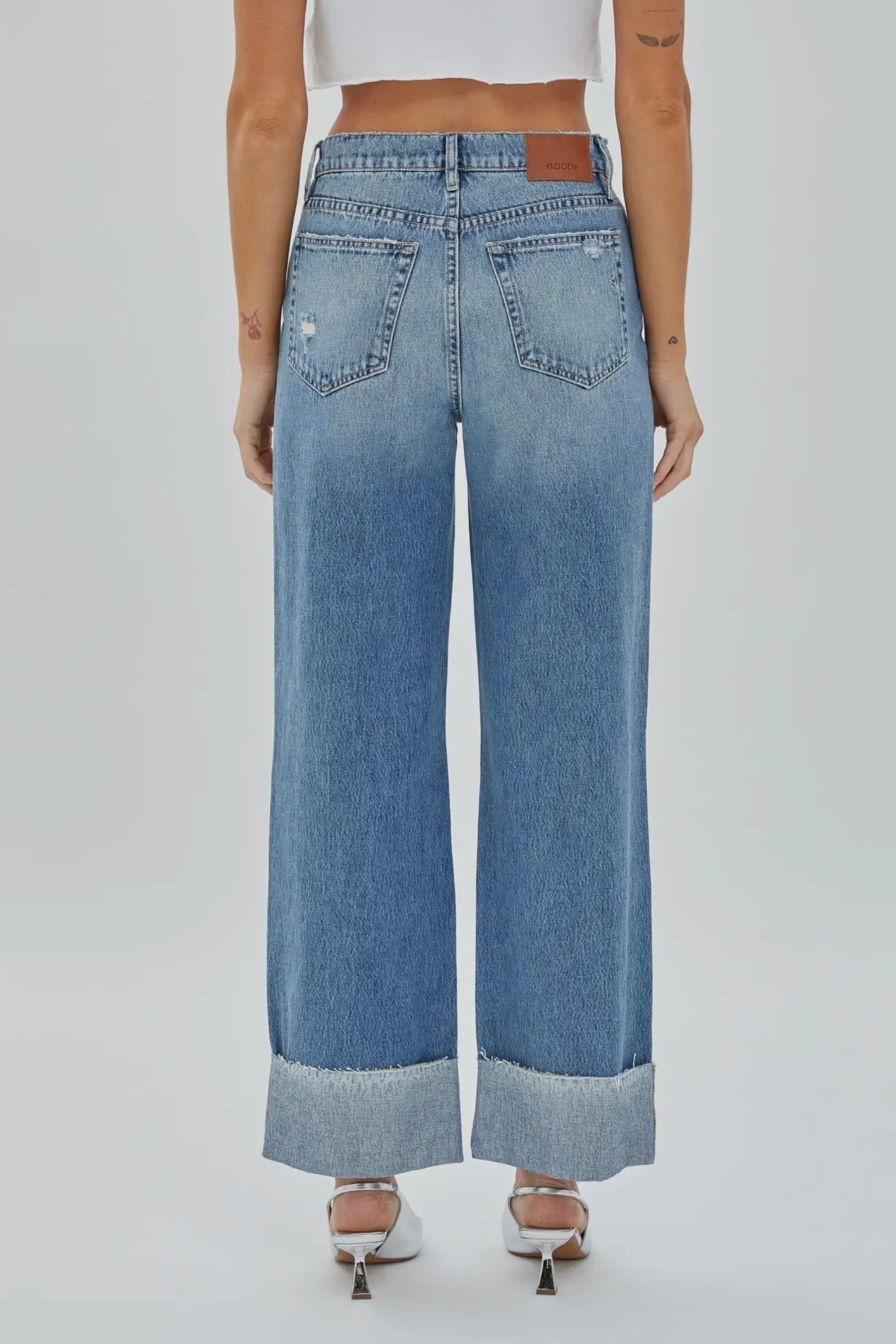 HIDDEN Logan High Waist Crossover Dad Jean