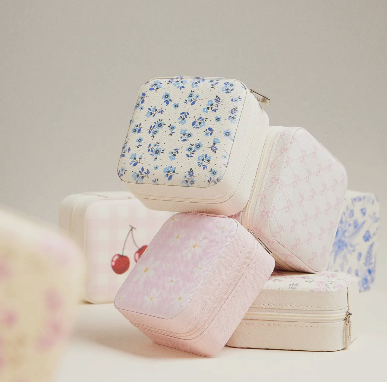 The Cherry Picked Case - Gingham Travel Jewelry Box