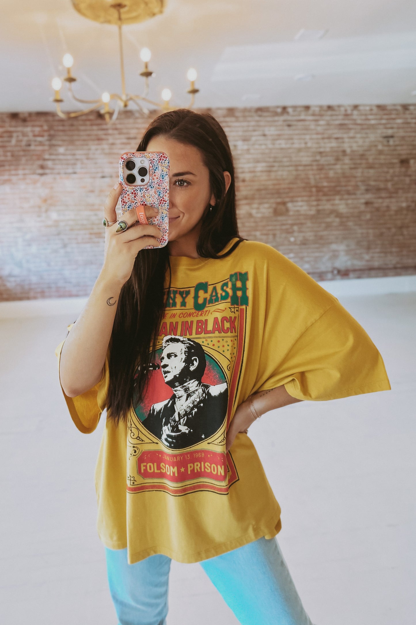 Johnny Cash Live in Concert Tee in Golden Haze