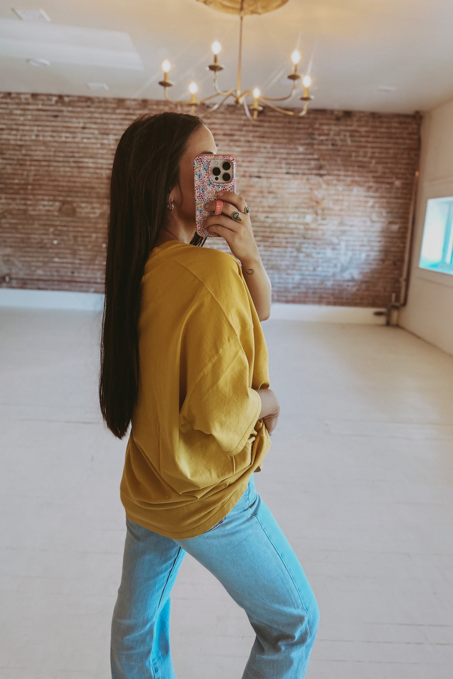 Johnny Cash Live in Concert Tee in Golden Haze