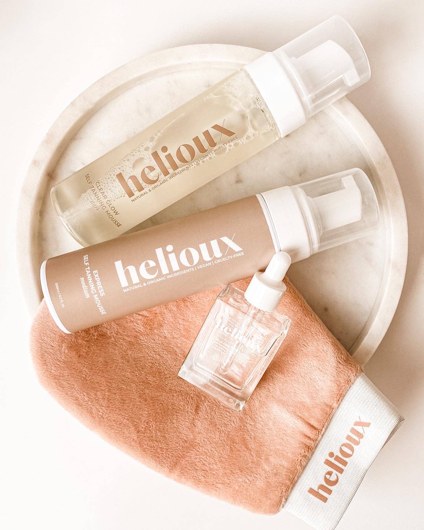 HELIOUX BEAUTY - Self Tanning Mitt