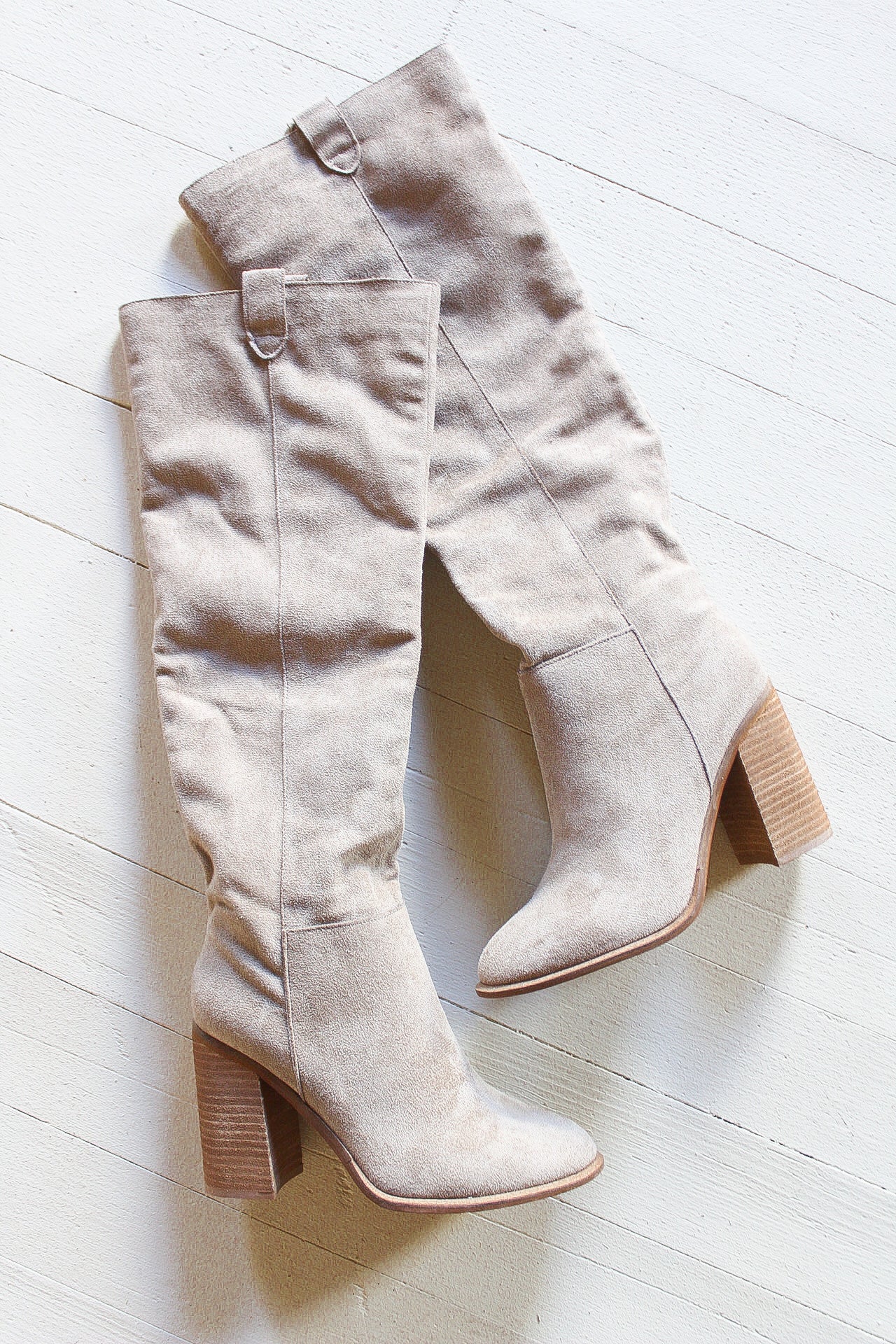 Women’s tall winter boots.