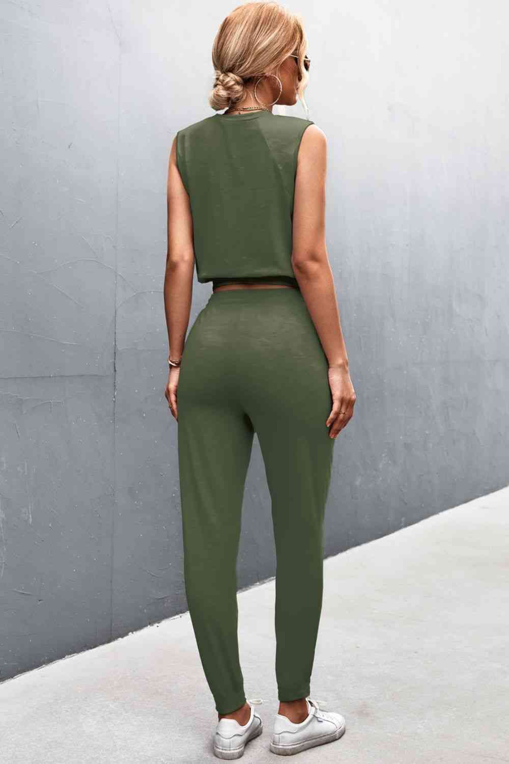 Basic Top and Joggers Set
