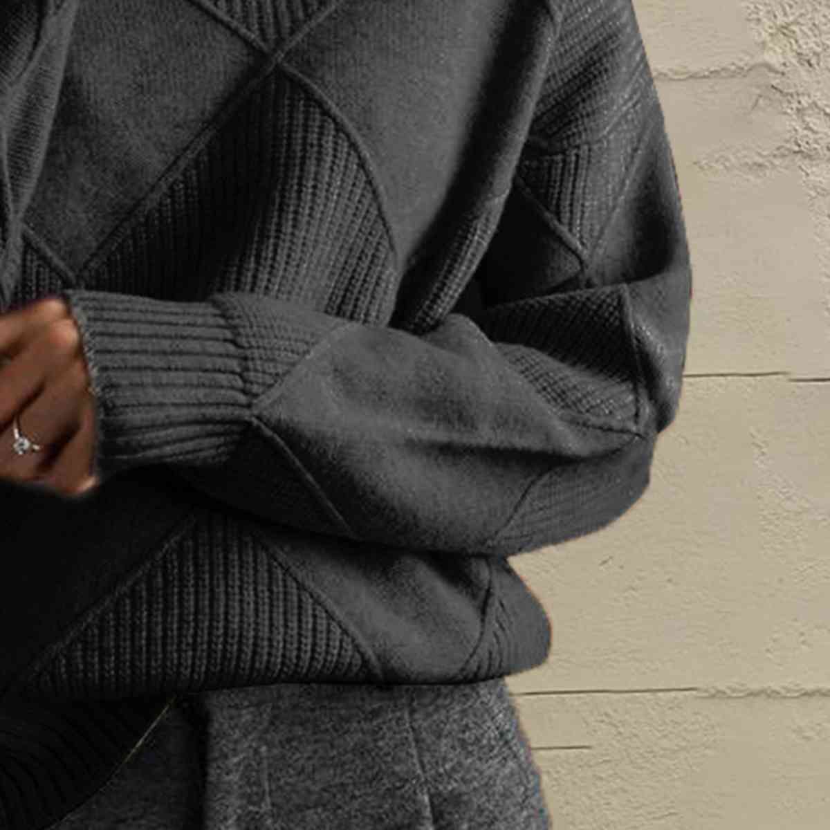 Janeve Geometric Turtleneck Sweater
