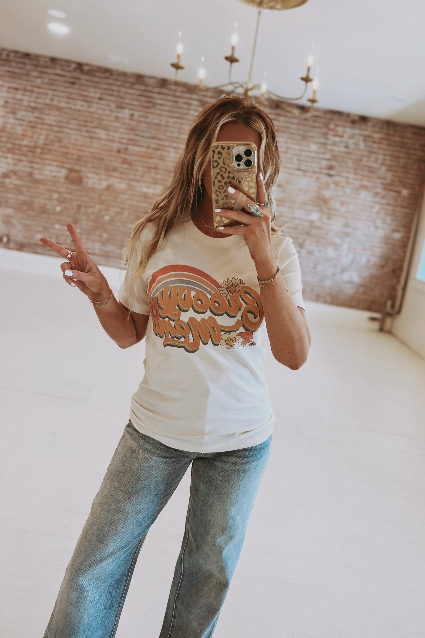 Groovy MAMA Graphic Tee