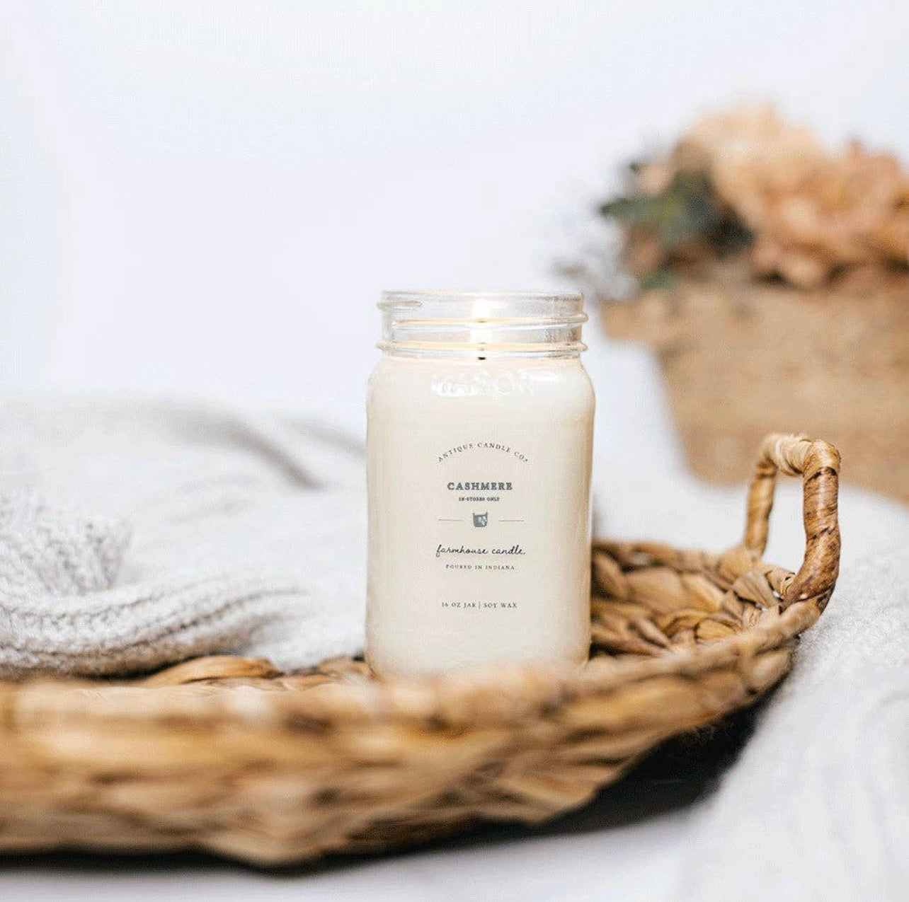Antique Candle Co. 16oz