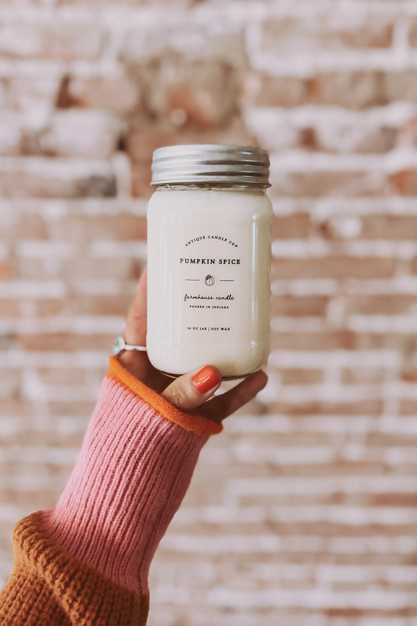 Antique Candle Co. 16oz