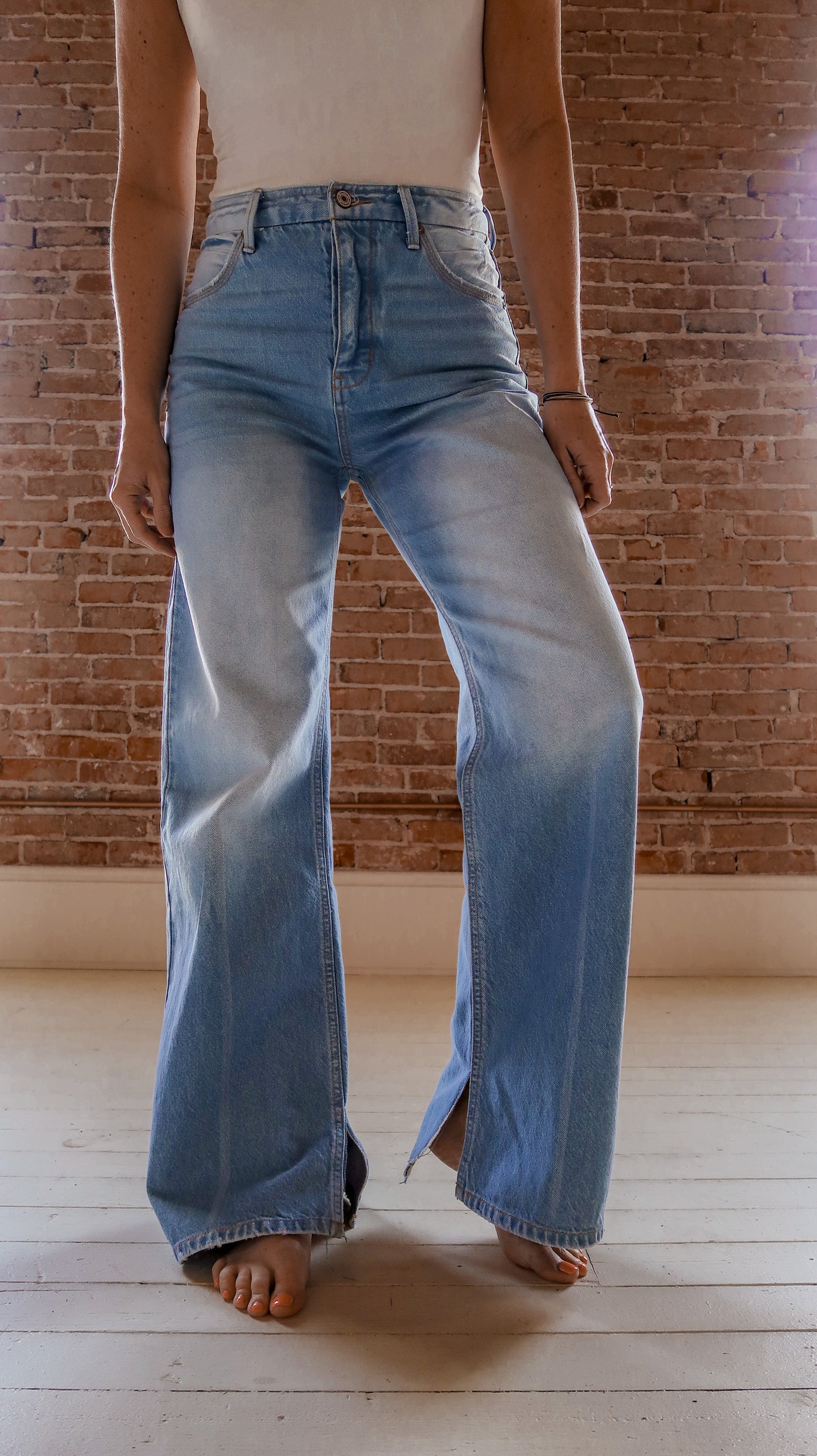 High Rise 90's Slit Leg Jeans