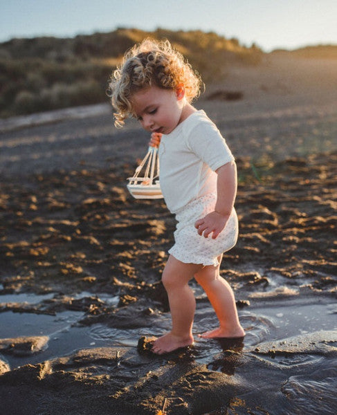 Milkbarn Ruffle Bum Cover LAVENDER DOT
