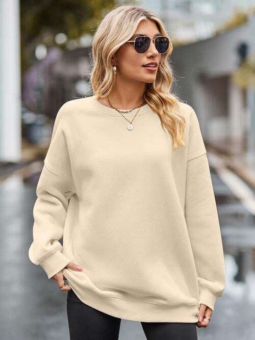 Billie Basic Crew Sweatshirt