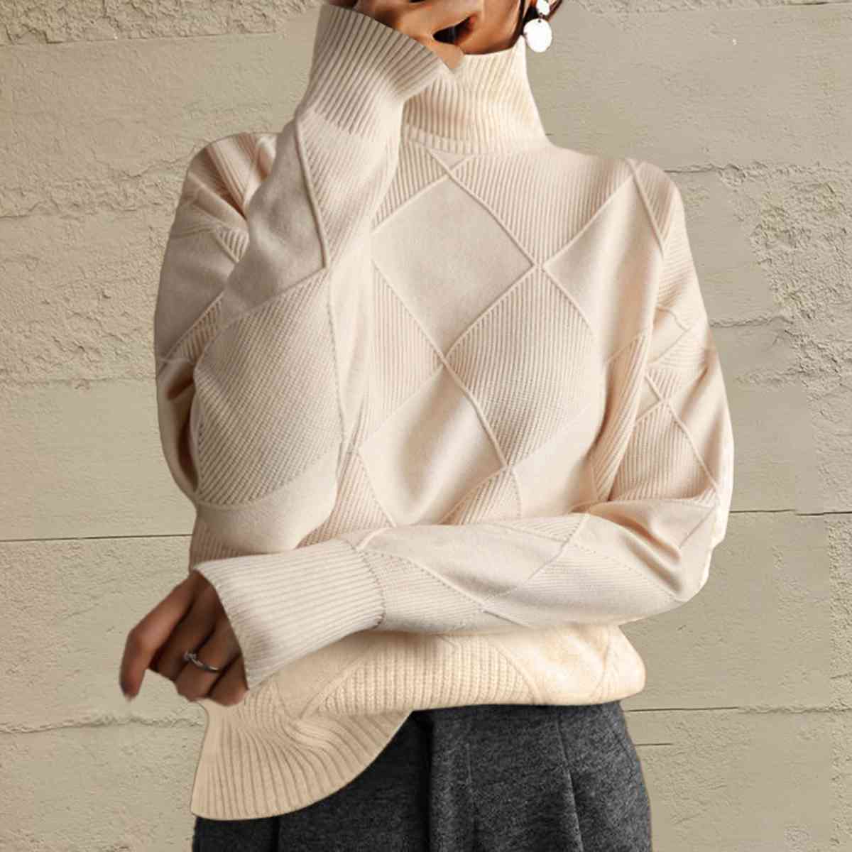 Janeve Geometric Turtleneck Sweater