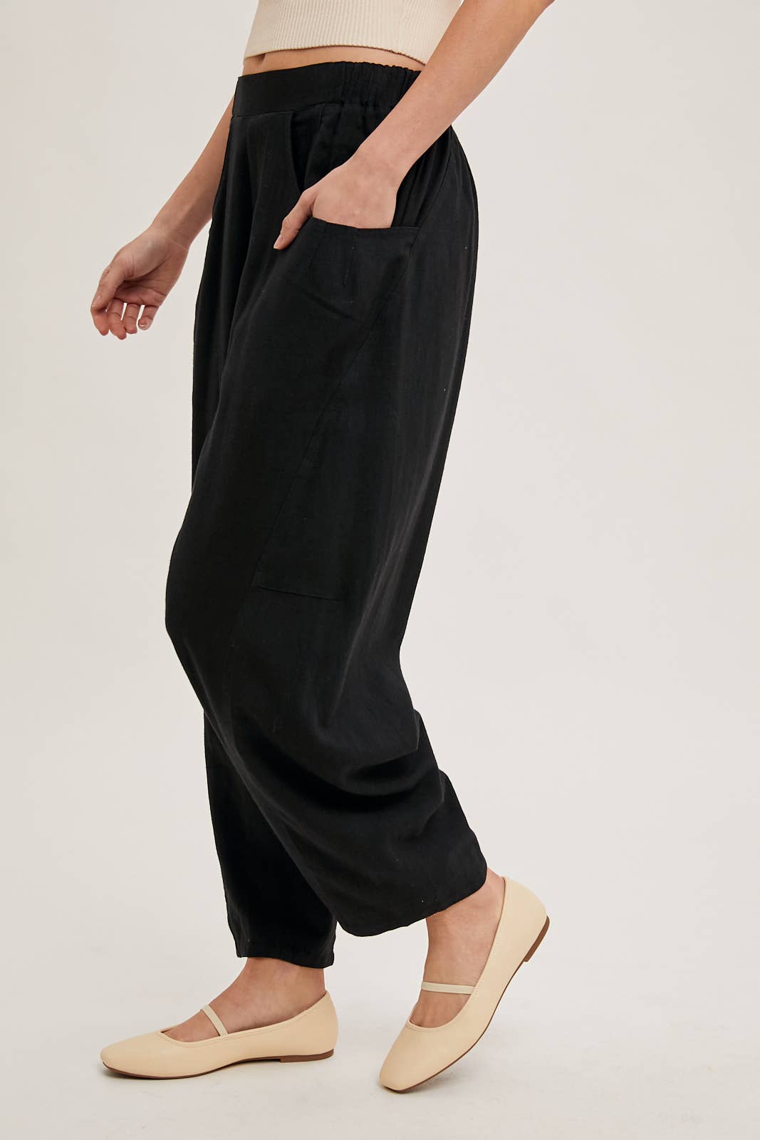 Bluivy - RELAXED BARREL PANTS WITH POCKETS
