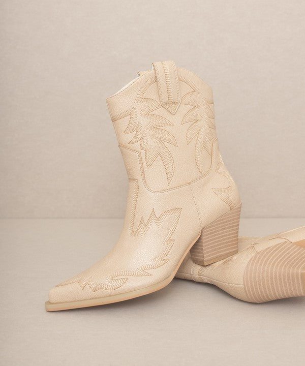 Nantes Classic Stitched Cowboy Boots