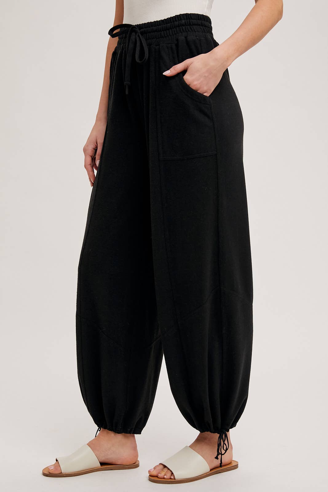 Bluivy - DRAWSTRING HIGH WAIST JOGGER SWEATPANTS