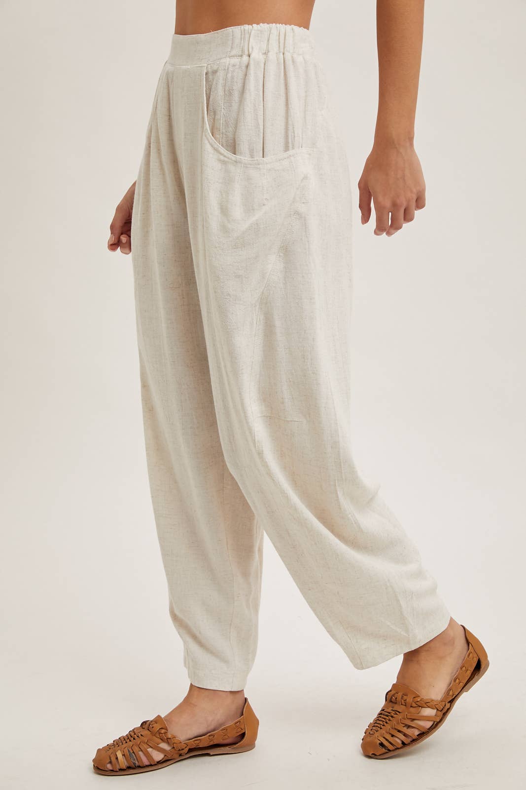 Bluivy - RELAXED BARREL PANTS WITH POCKETS
