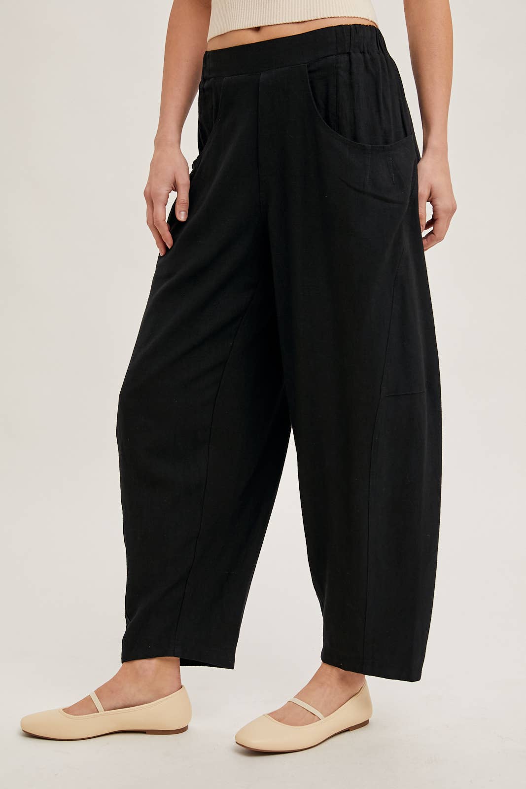 Bluivy - RELAXED BARREL PANTS WITH POCKETS