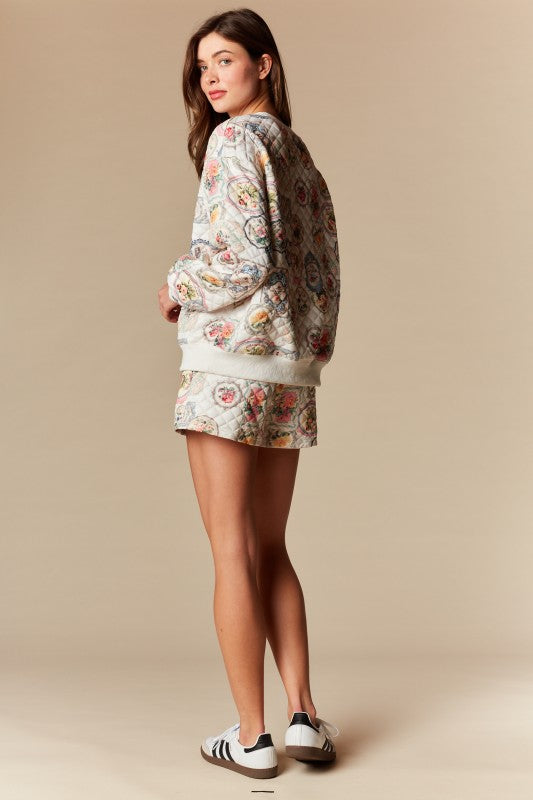 Vintage Label Quilted Lounge Set