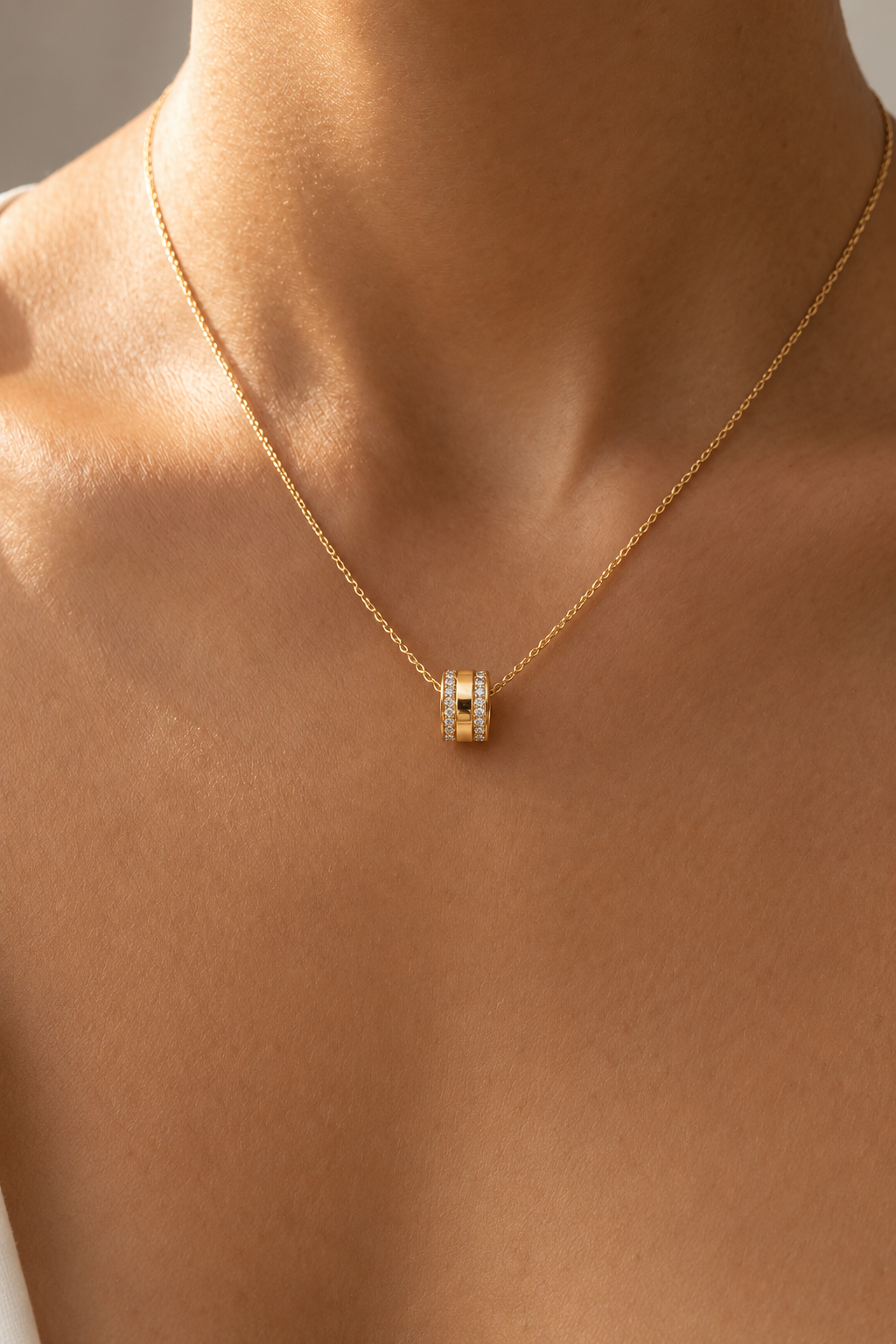 Golden Hour Pavé Barrel Necklace