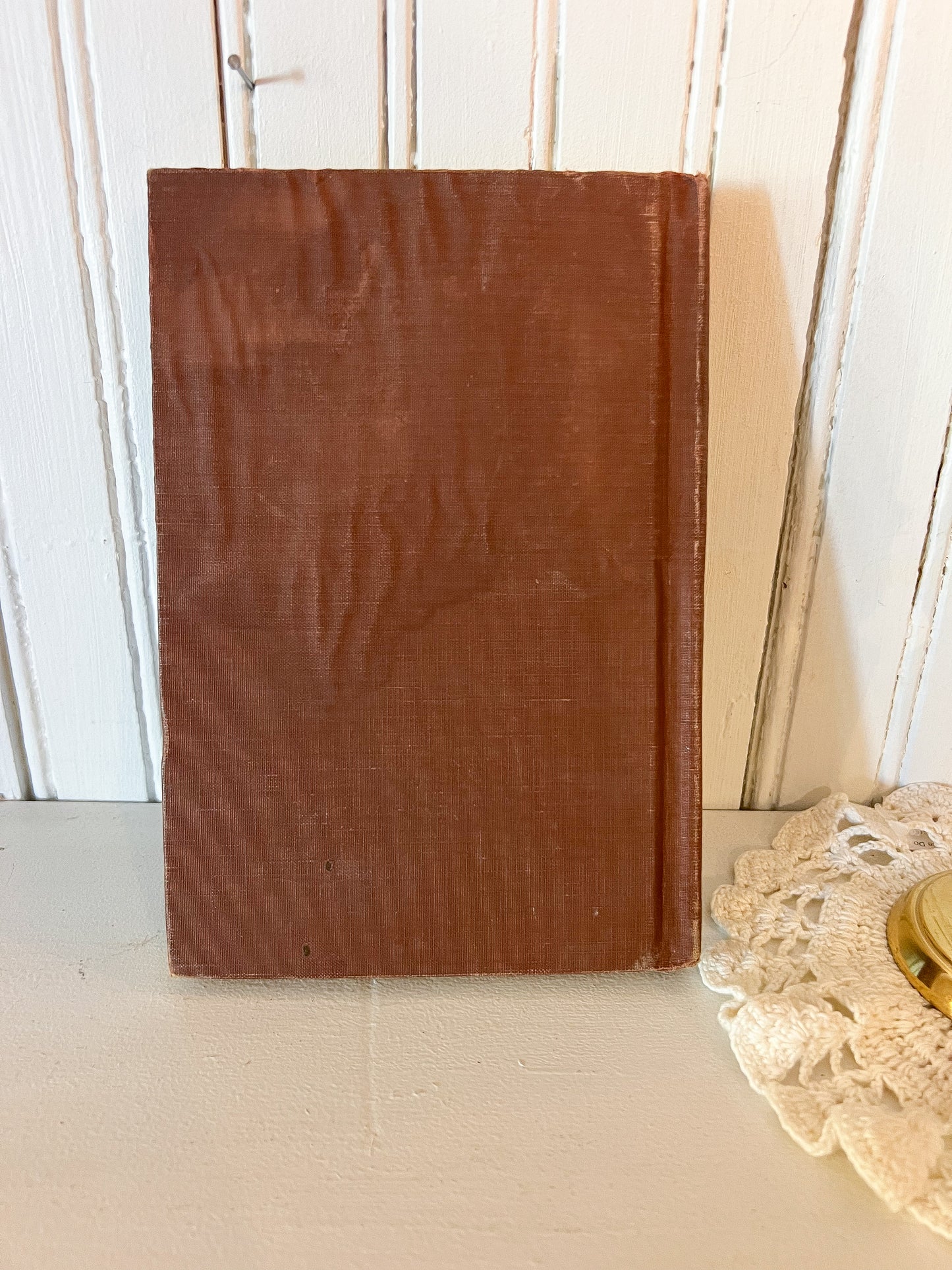 FOUND & Co. Bedtime Stories Book