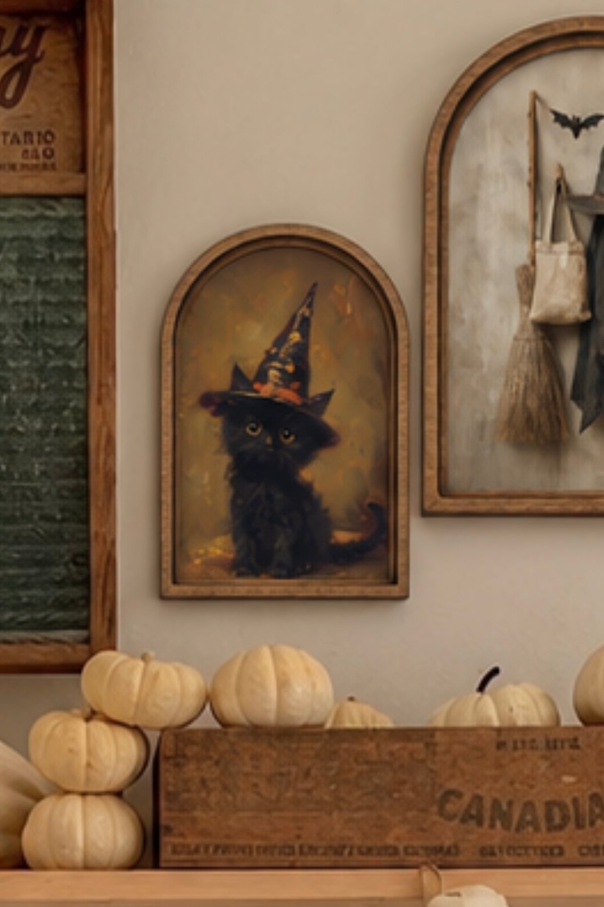 The Midnight Kitten Mini Arch Frame