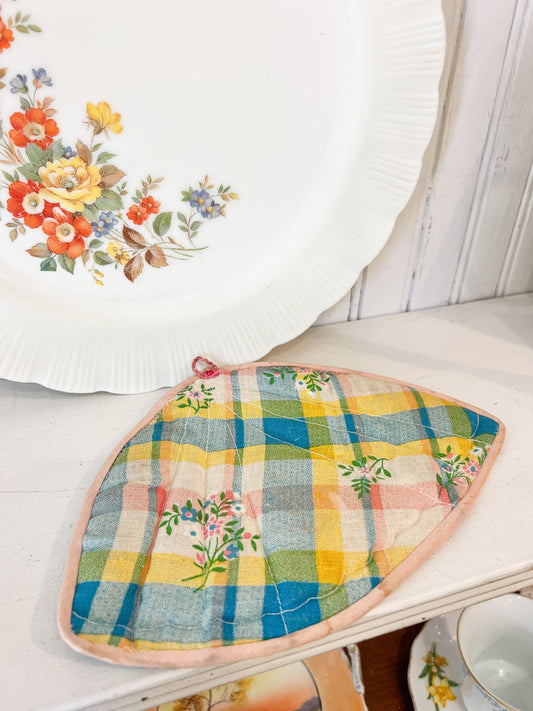 FOUND & Co. Cottage Garden Hot Pad