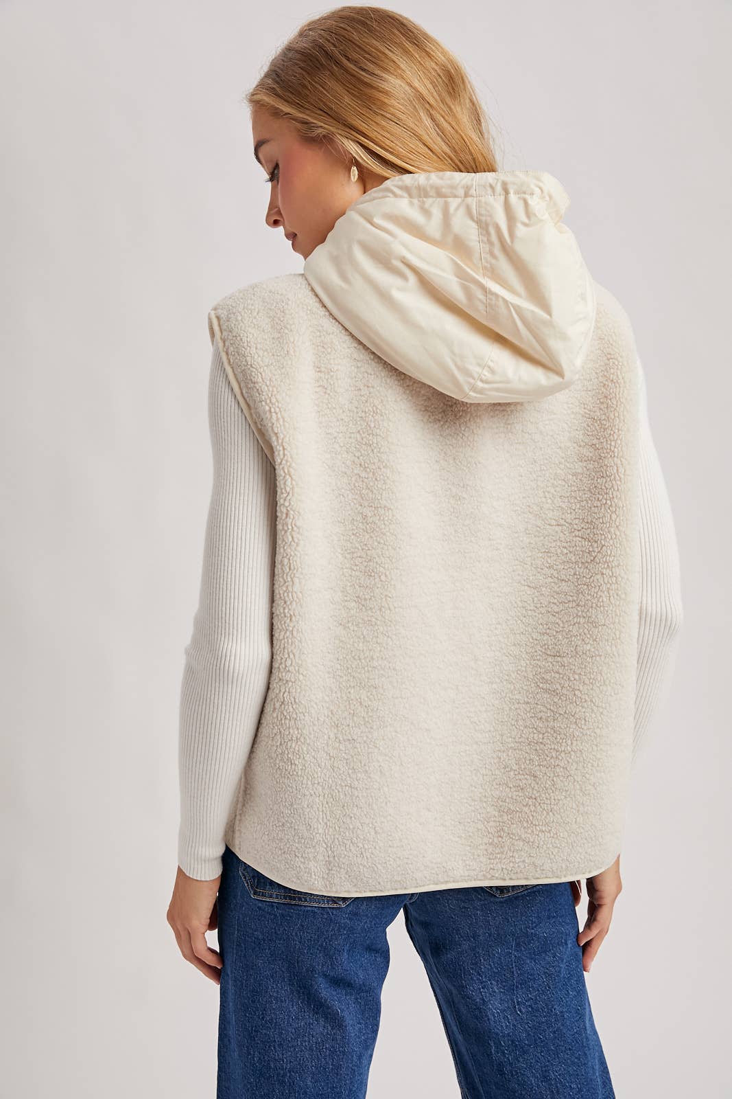 Bluivy - SHERPA FLEECE HOODED VEST WITH FAUX SUEDE INNER