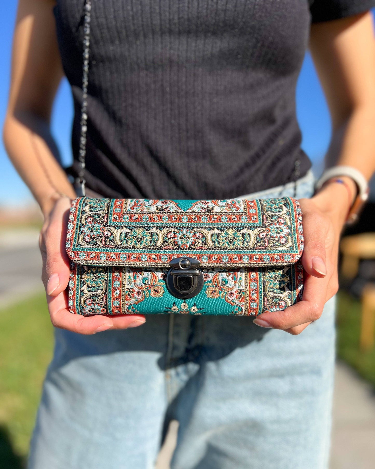 Magic Carpet Crossbody