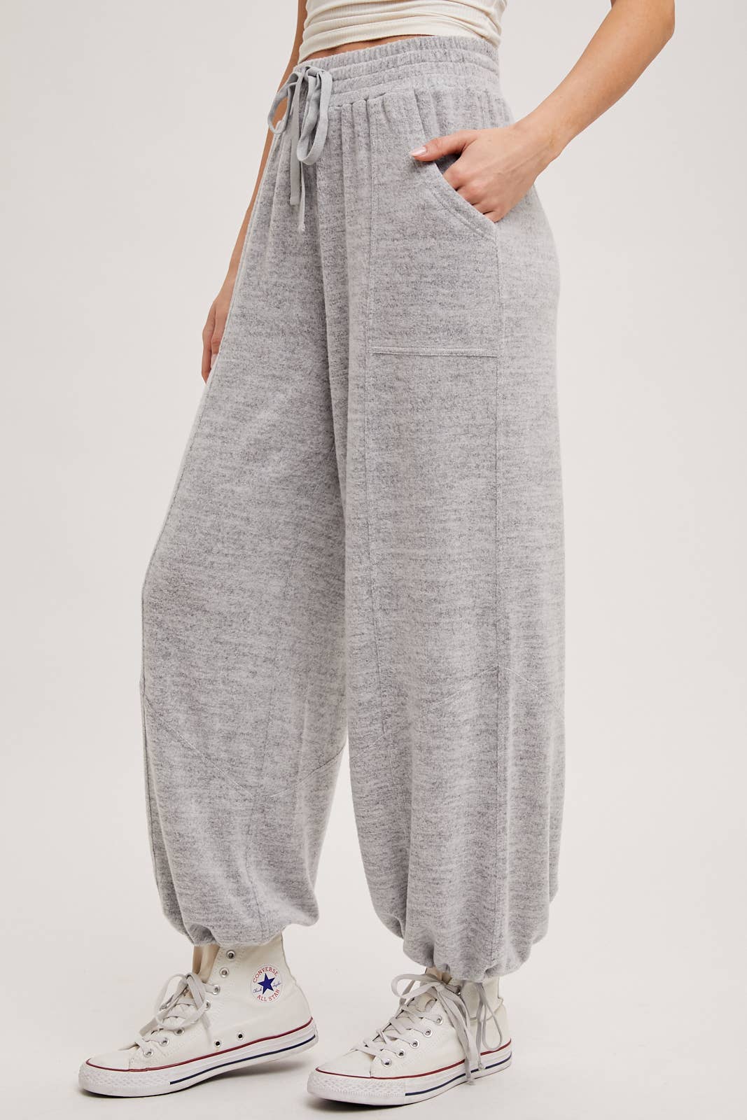 Bluivy - DRAWSTRING HIGH WAIST JOGGER SWEATPANTS