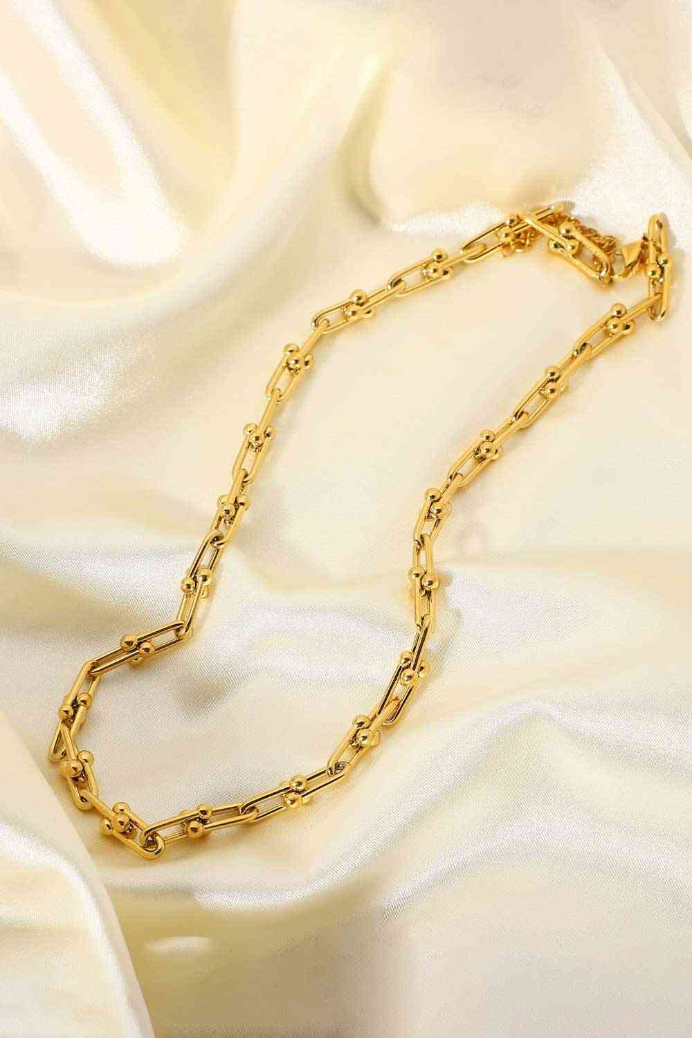 U-Shape Chain Necklace